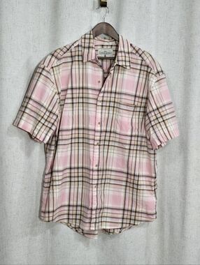 G.H. Bass &Co Men's Short Sleeve Pink Plaid Button-Down Shirt
